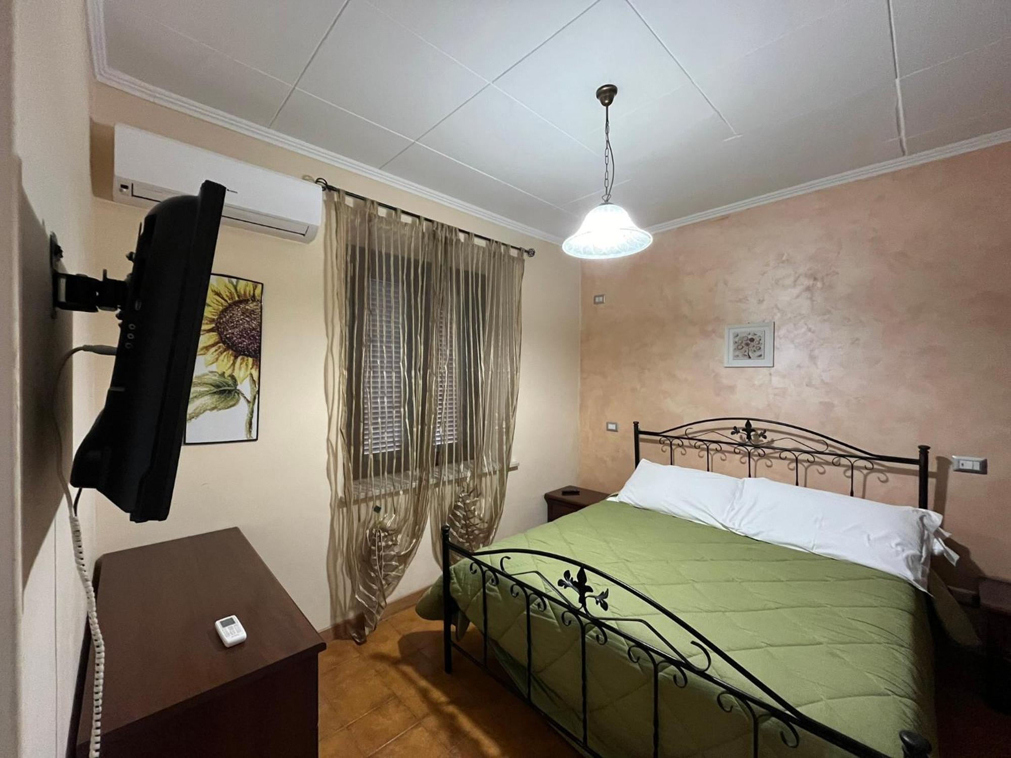 Bed and Breakfast Le Ganze Ceprano Esterno foto